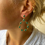 Tikka in Gold with pear shaped green onyx droplets