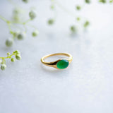 The Oval ring in Gold and Green Onyx