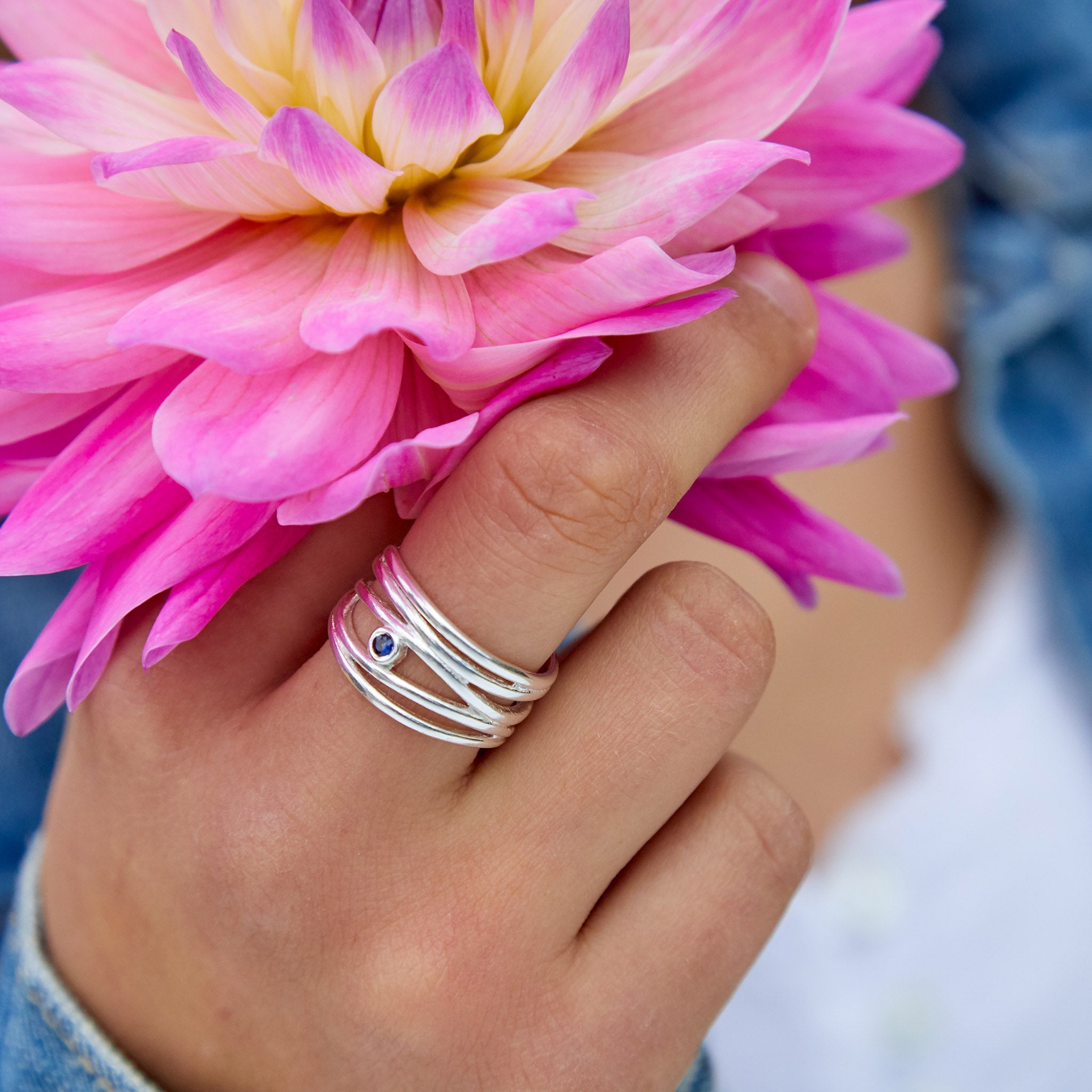 Filigree Ring in Silver with Sapphire Ring Memara 