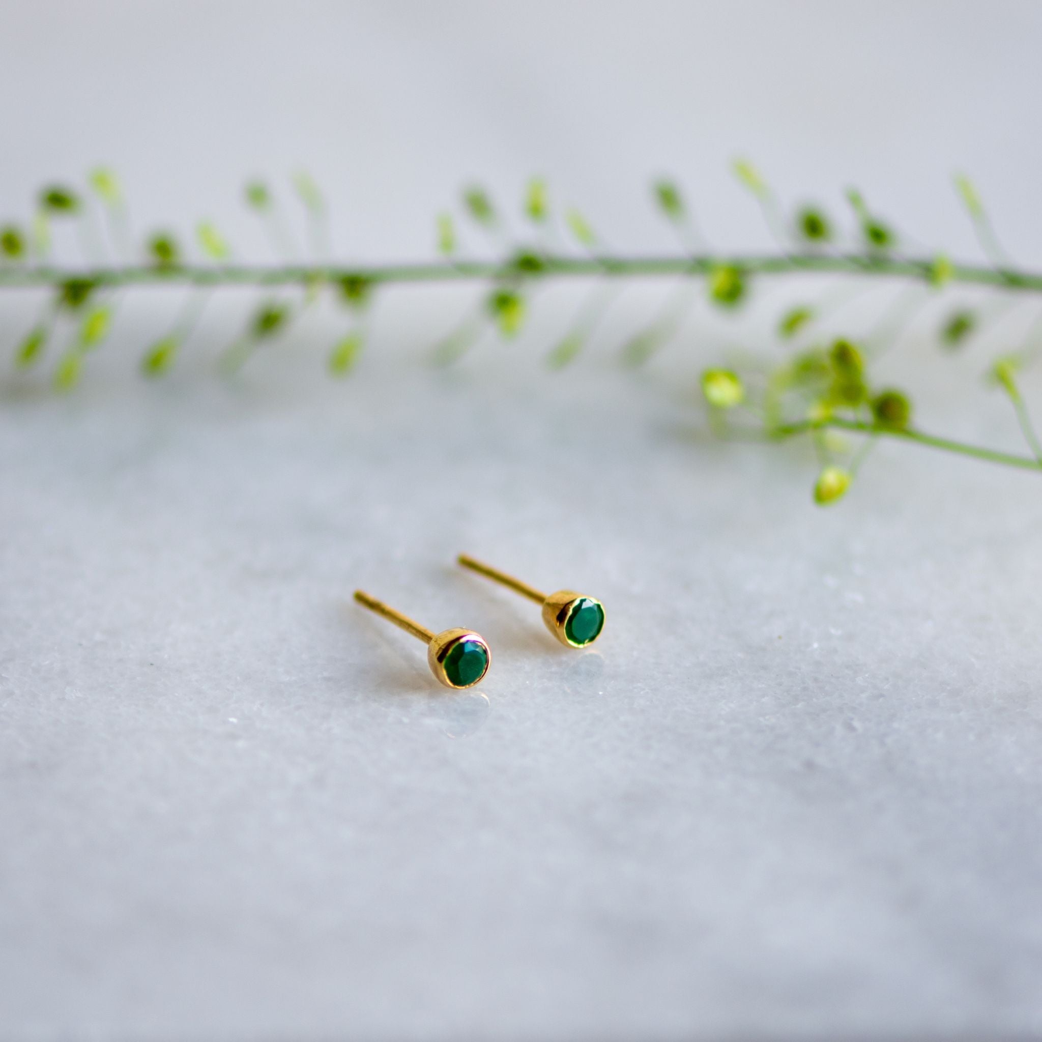 Acer Ear stud in Gold with Green Onyx Earring Memara 