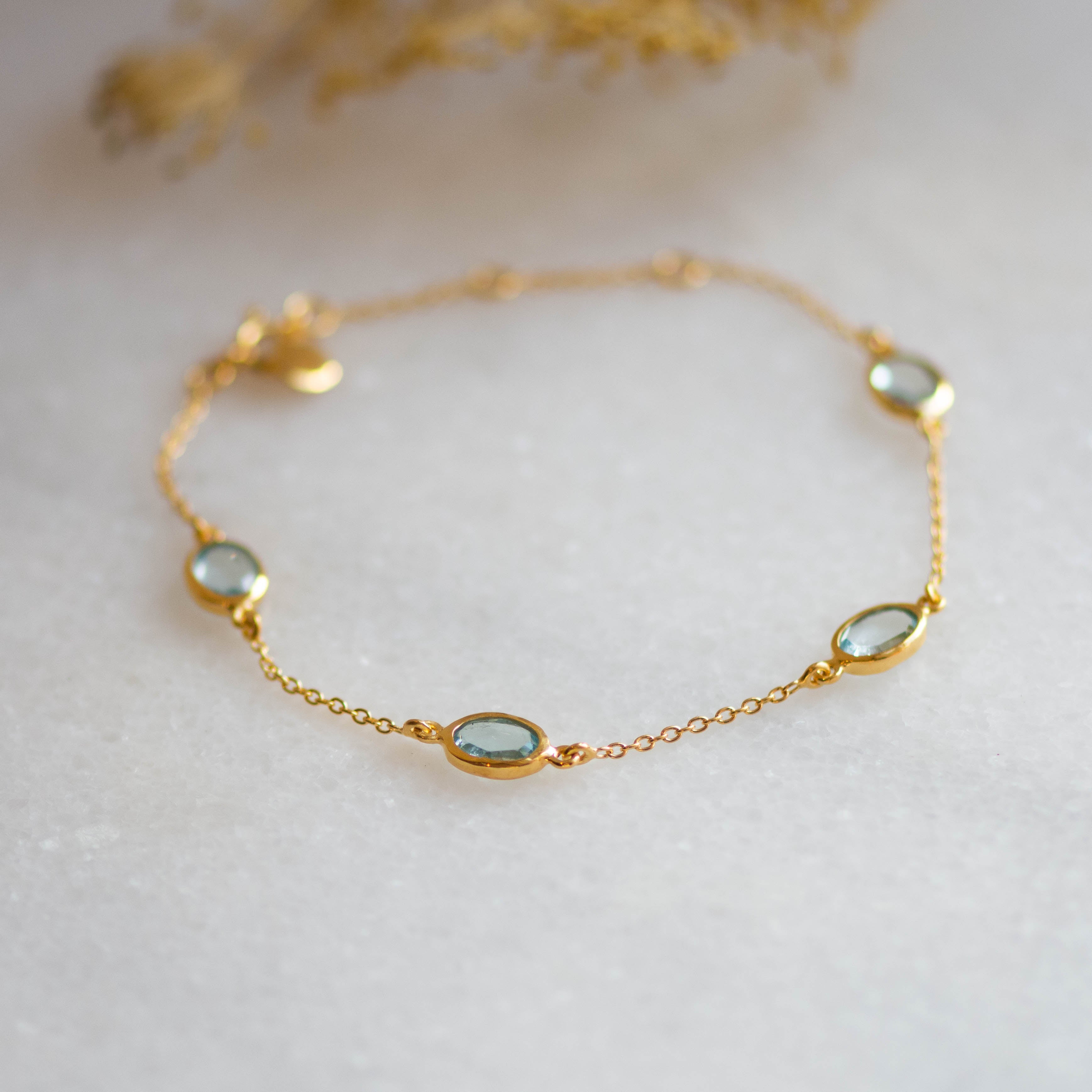 Marilyn Bracelet in Gold with Sky Blue Topaz Memara 