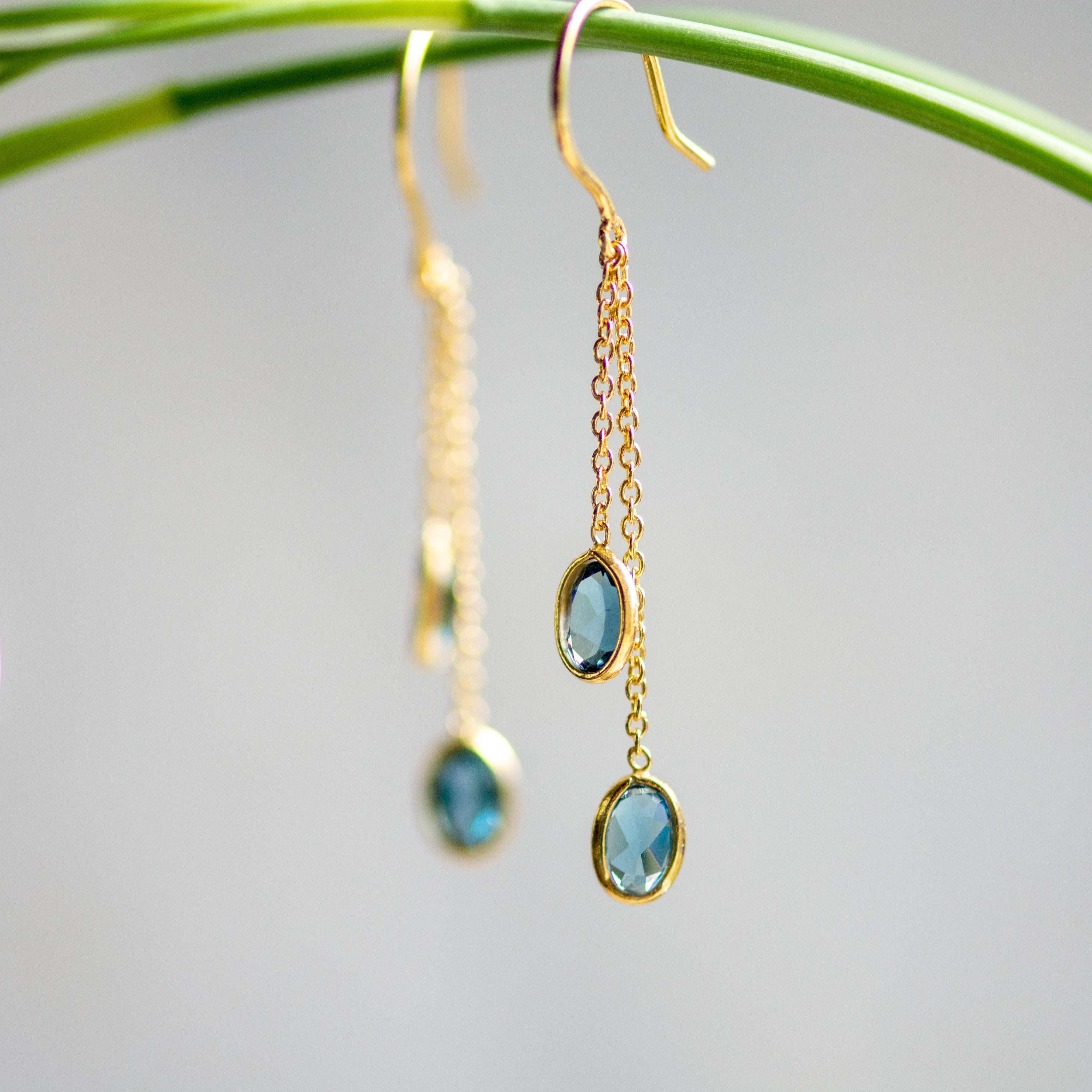 Duals in London Blue Topaz Earring Memara 